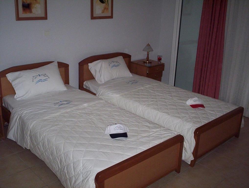 Gradma Katina Apartment ปลาเตเนียส ห้อง รูปภาพ
